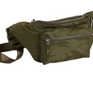 Athleta Via Waist Bag Olive Camo